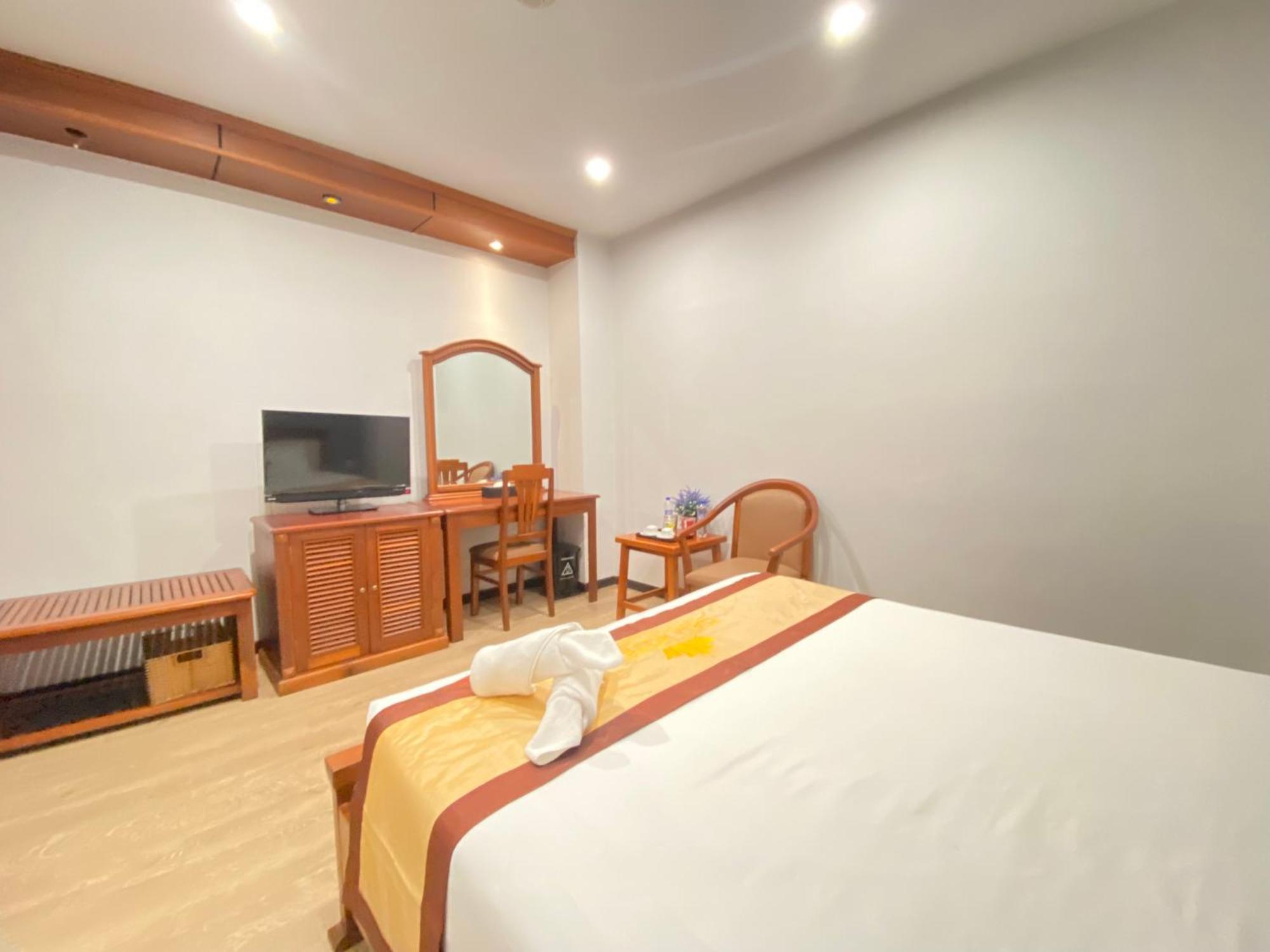 Cali Hotel Quy Nhơn Extérieur photo